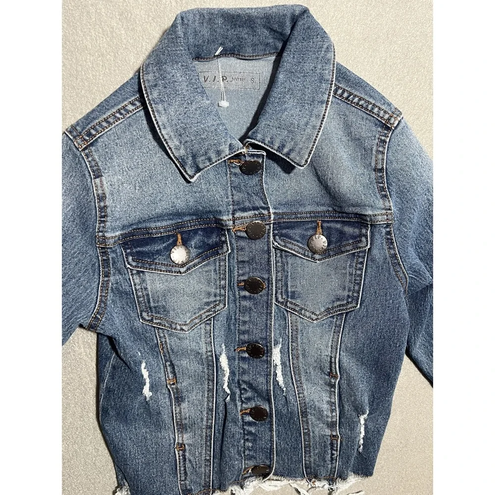 V.I.P. Jeans Girls Distressed Denim Jacket Size S Blue Button Front Frayed‎ Hem